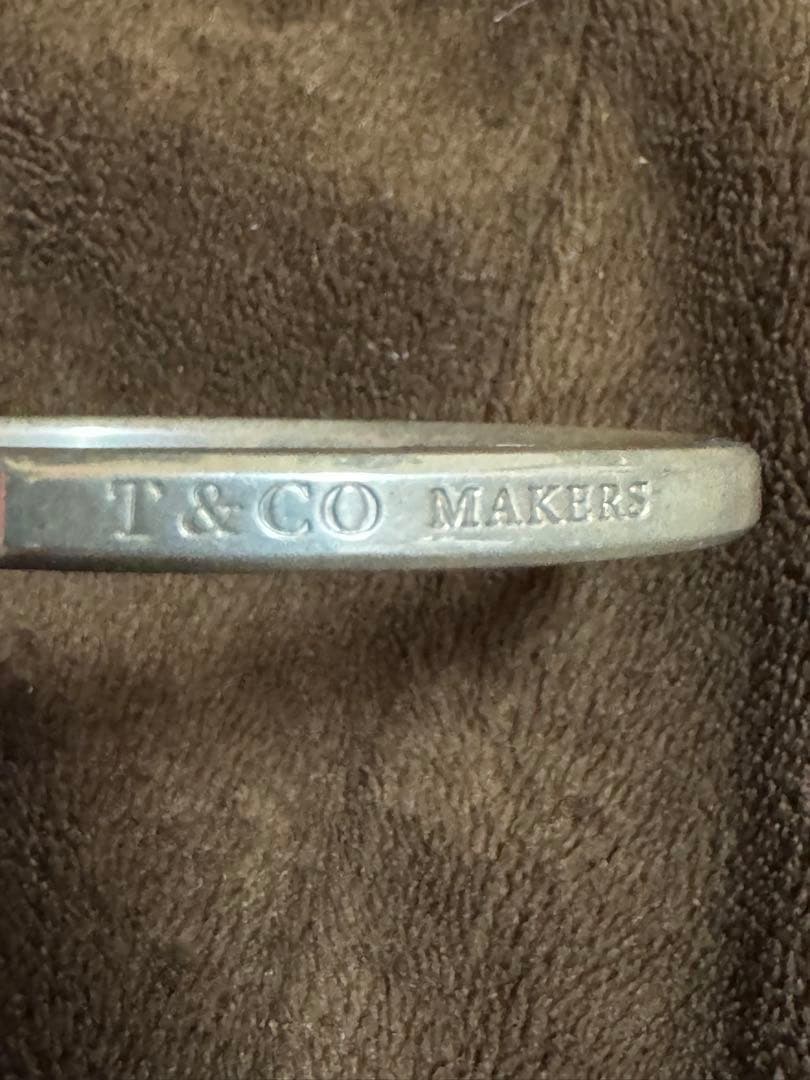 Tiffany & Co. 1837 メイカーズ ナロー カフ バングル