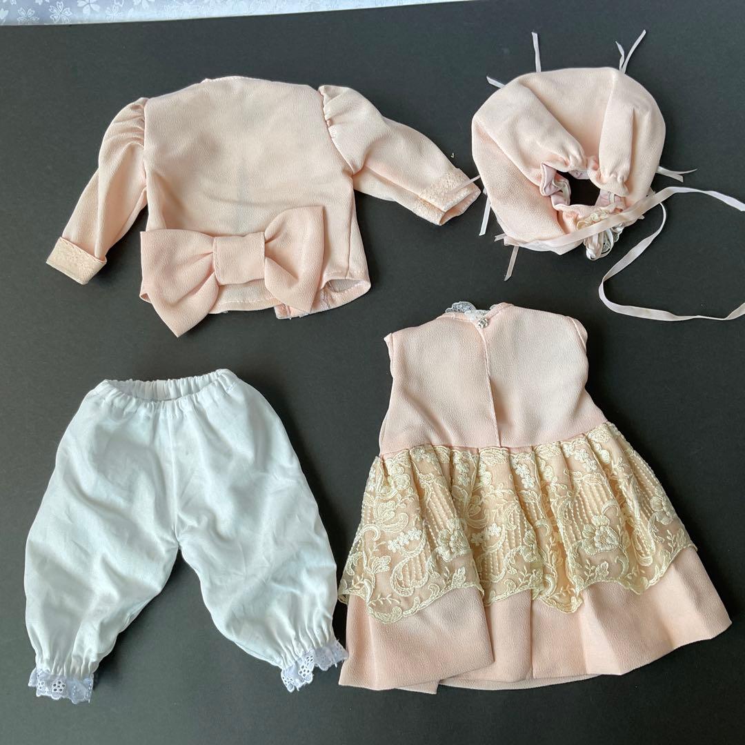 人形用ドレス(豪華なレース付き) 洋人形用洋服とボネセット　和人形にも可愛い服