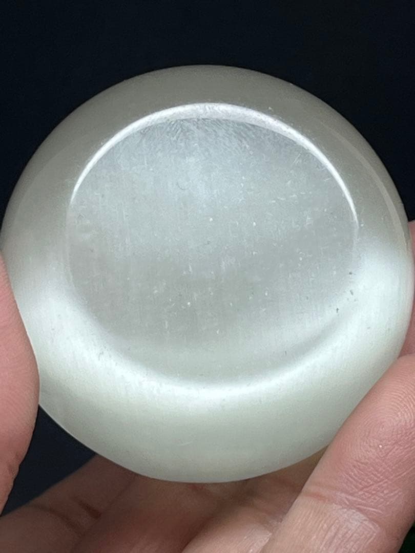 天然石　キャツアイ　小皿　シラーキラキラ✨　アクセサリー浄化　⭐️1515