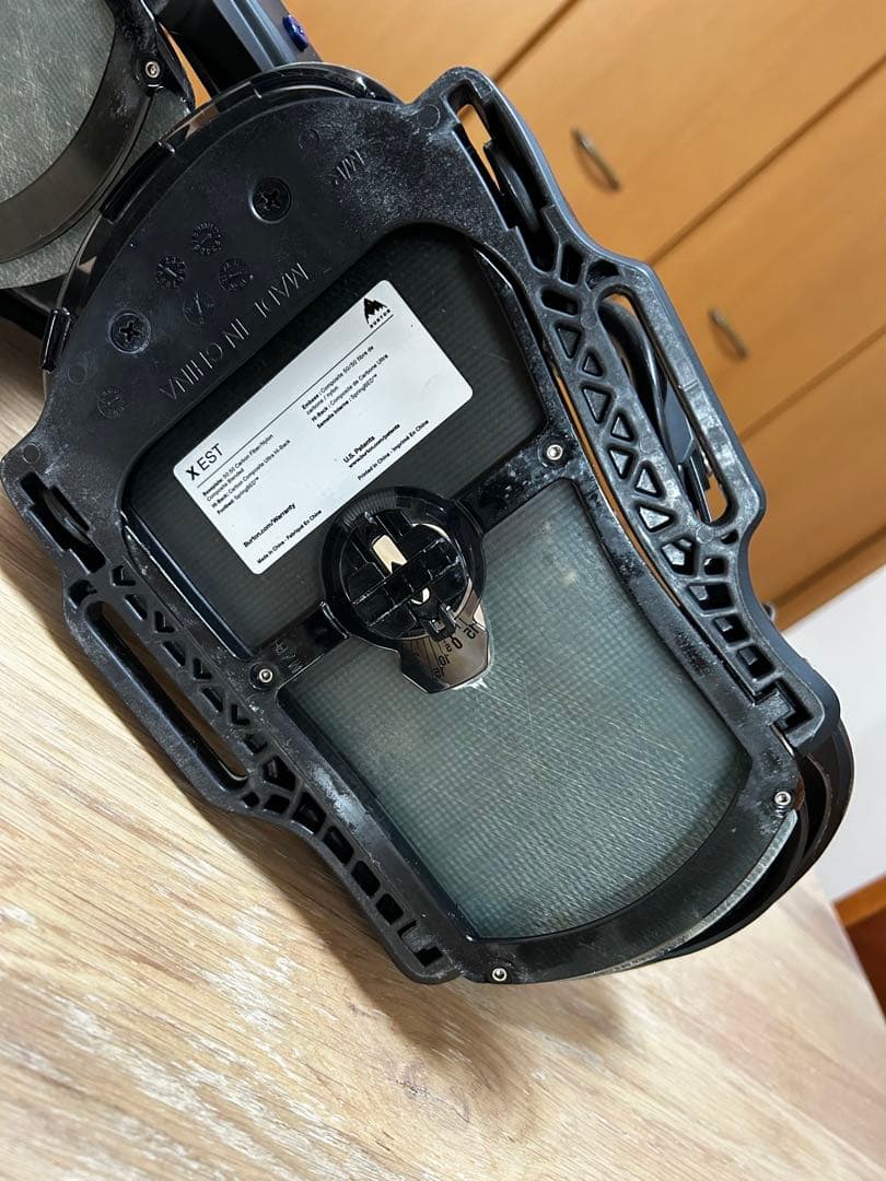 ルイ様　BURTON X EST Mサイズ