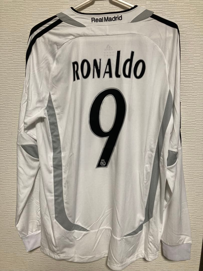 05-06 レアル・マドリード ロナウド ユニフォーム（H）