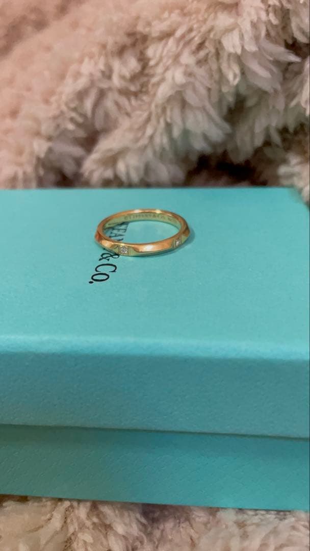ティファニー　Tiffany k18 リング トゥルーバンドリング ダイヤ　金
