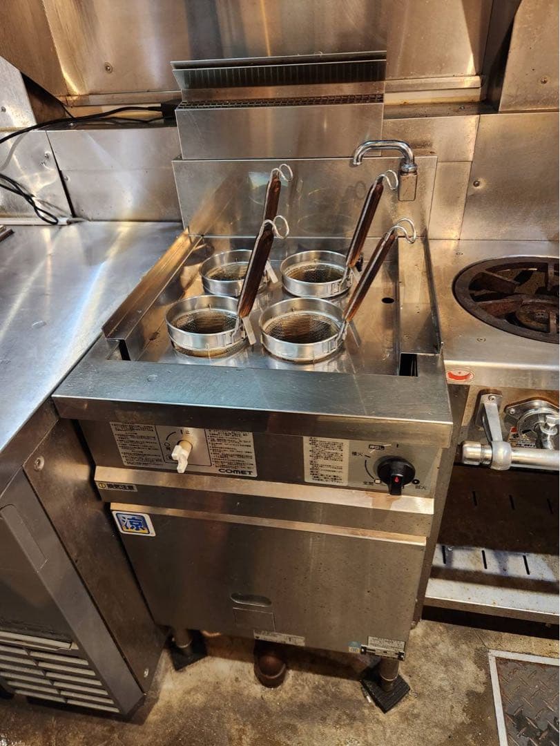 天川　ガス　ゆで麺機　茹で麺機　4テボ　1年使用