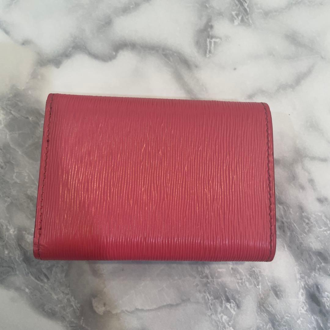 PRADA ピンク 三つ折り財布