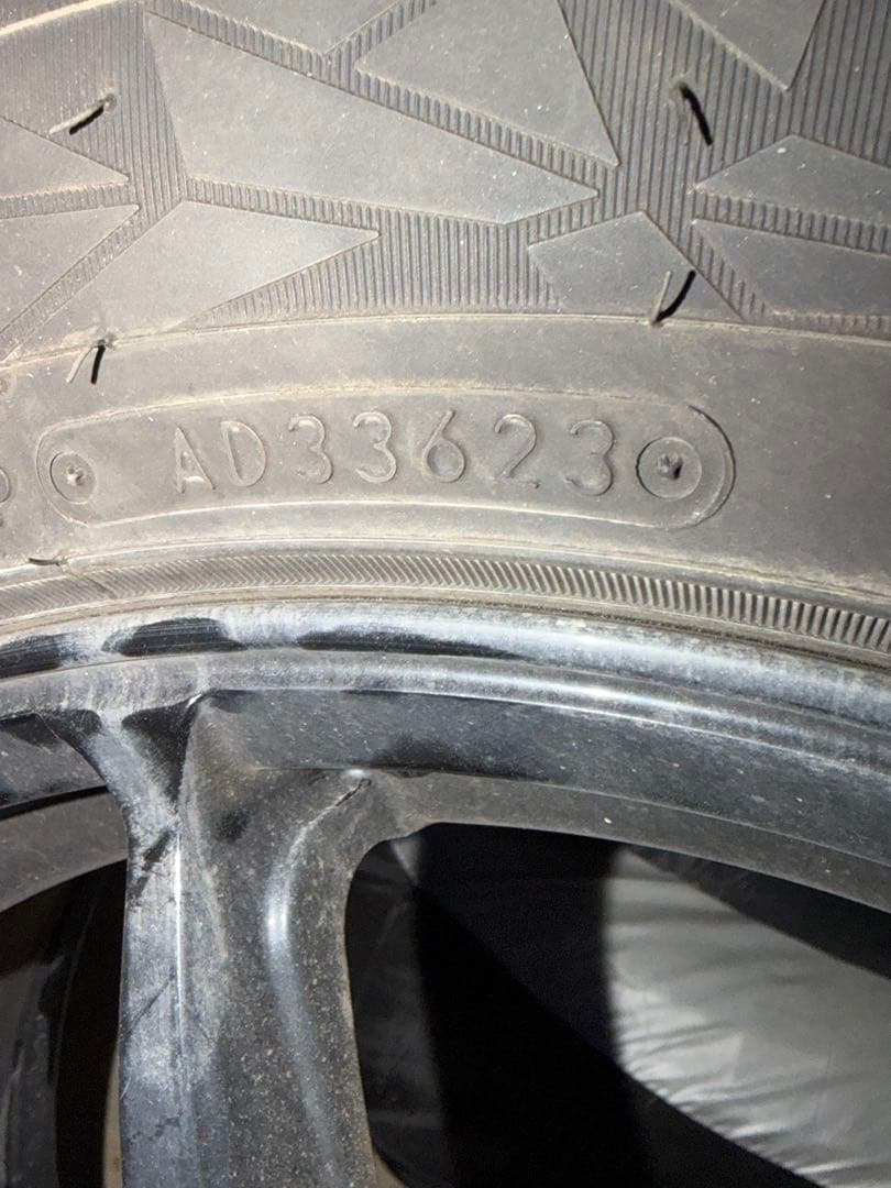 TOYO TIRES GIZ2 225/55R17 スタッドレス 4本