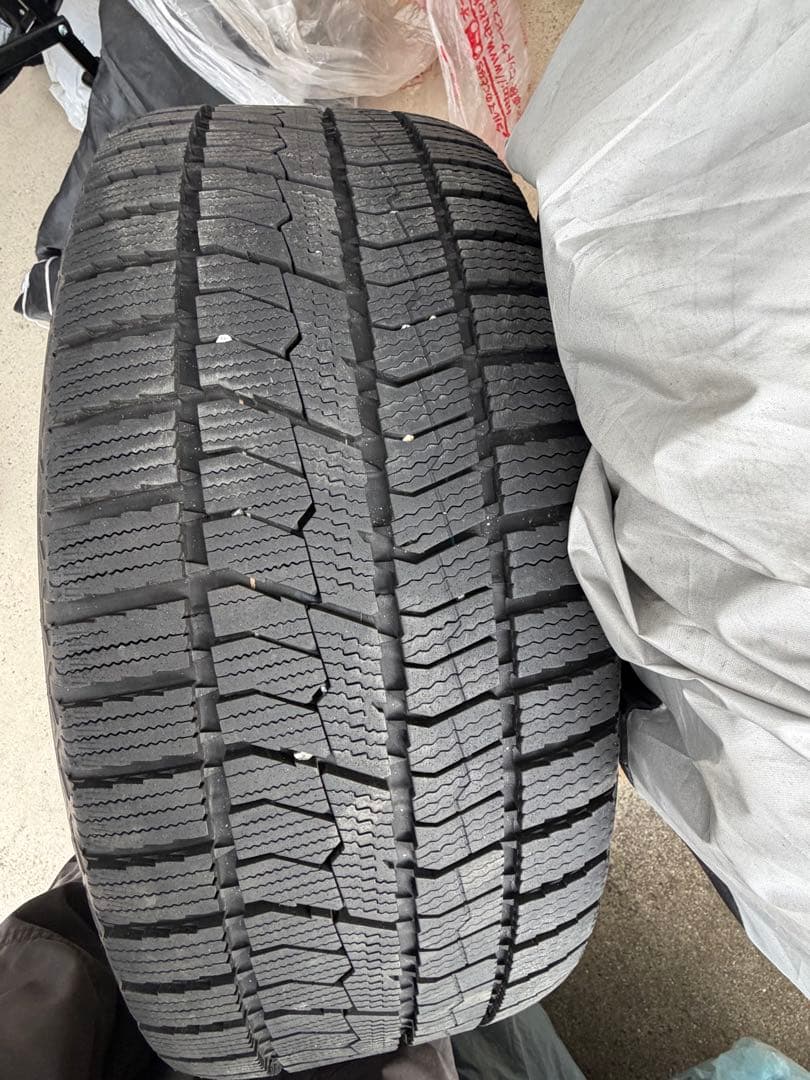TOYO TIRES GIZ2 225/55R17 スタッドレス 4本