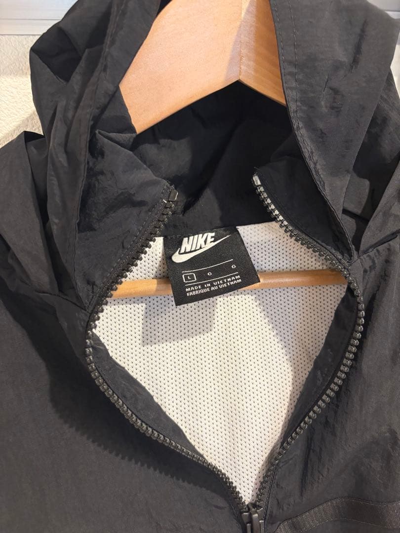 Nike メンズナイロンジャケット・パンツセット☆新品です