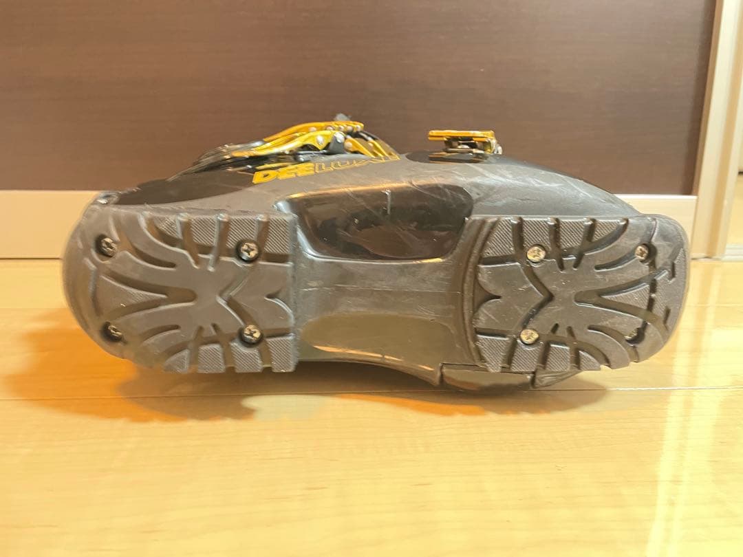 DEELUXE ディーラックス　アルペン　スノーボード　ハードブーツ