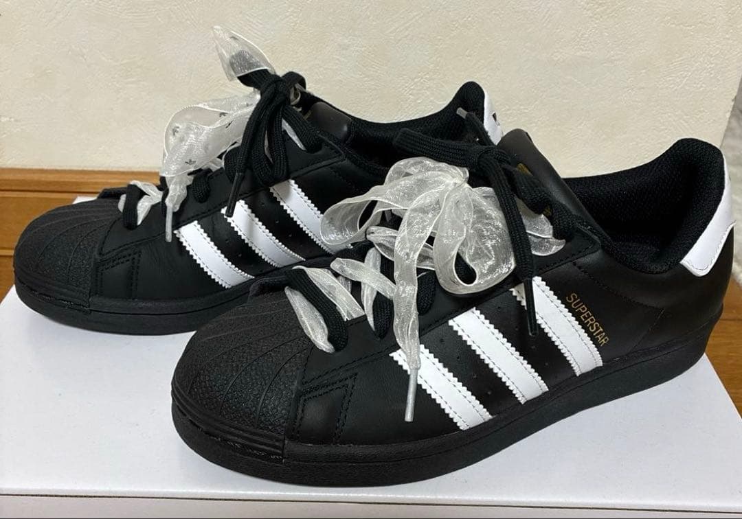 adidas スーパースター　スニーカー　23.5㎝