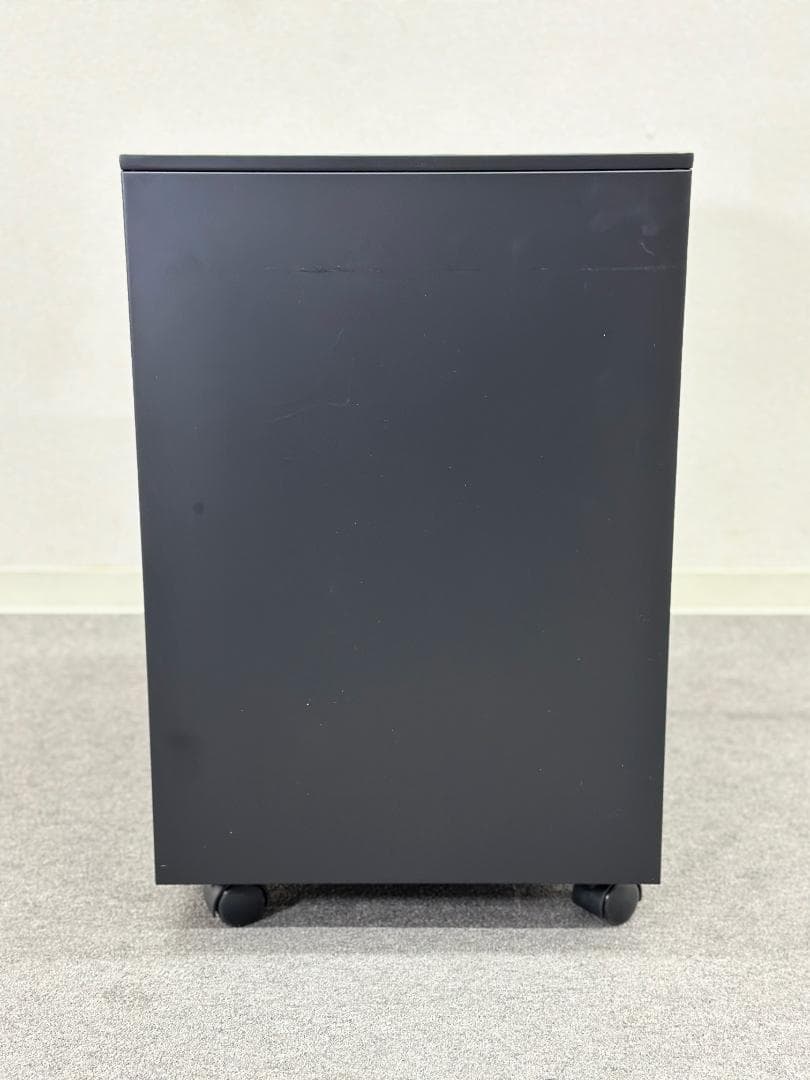 カッシーナイクスシー■AFドロアー　鍵付き　黒　デスクワゴン　袖机　オフィス