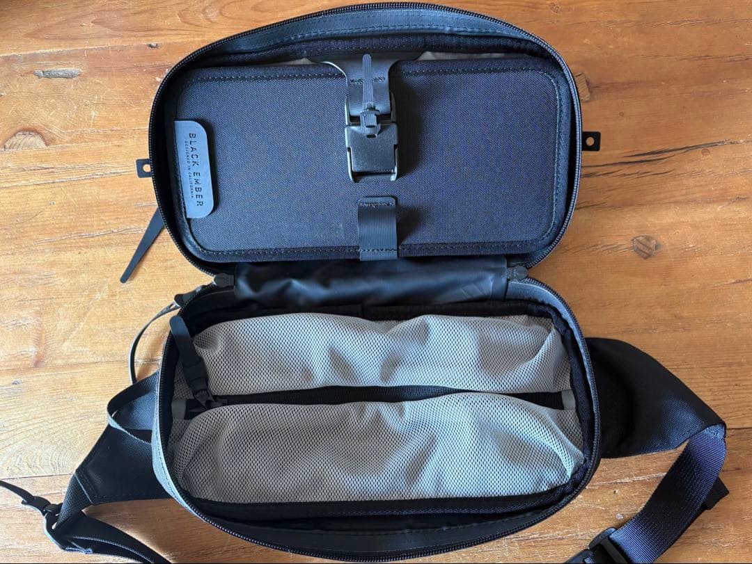 BLACK EMBER（ブラックエンバー） TKS TECH KIT SLING