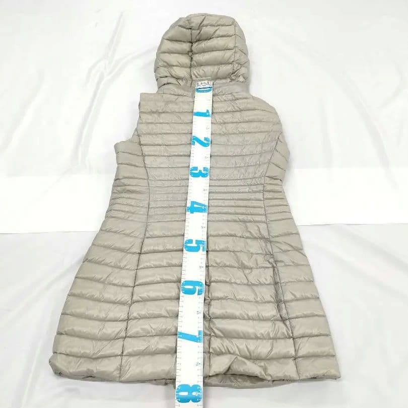 美品 HERNO フーデッド軽量ダウンベスト 46サイズ　L相当 d33
