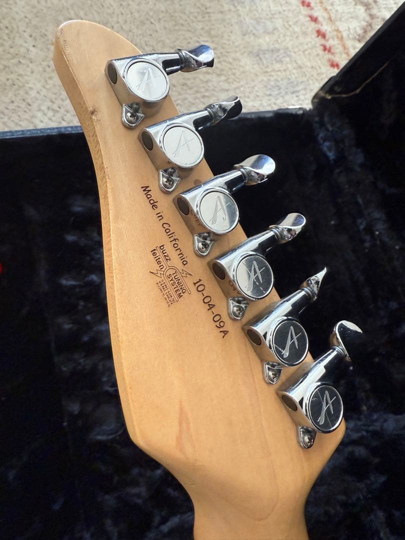 TOM ANDERSON ストラト2S タバコバースト バズフェイトン