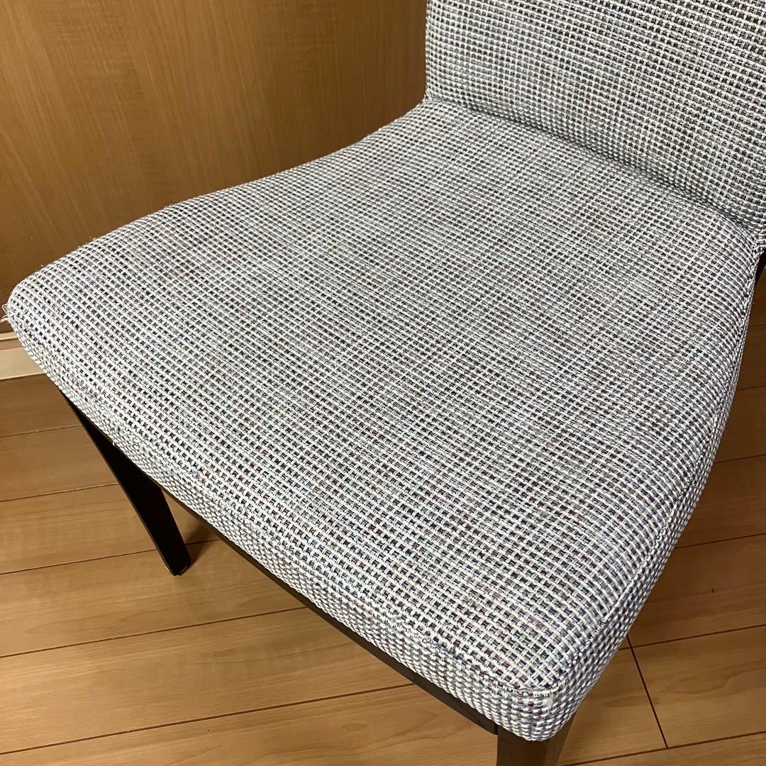 カリモク　Chitano チターノ　ダイニングチェア　肘無　①