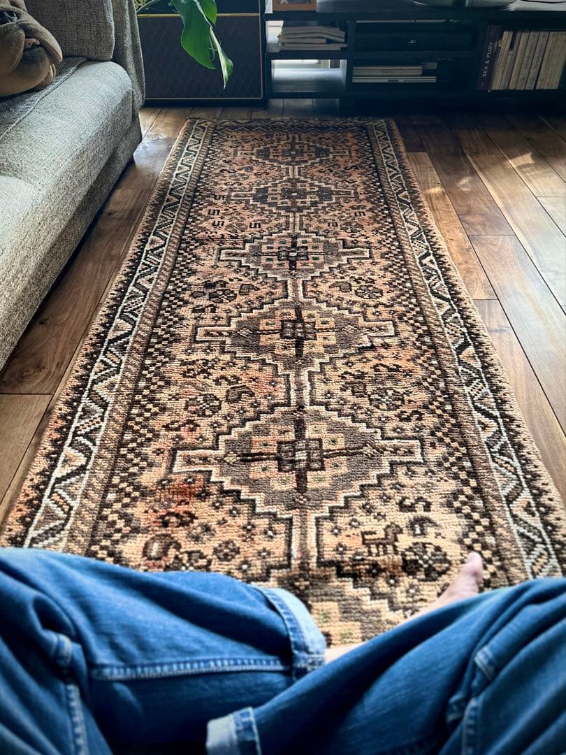 トライバルラグ　ヴィンテージラグ　カシュガイ族　シラーズ　ペルシャ絨毯　ランナー