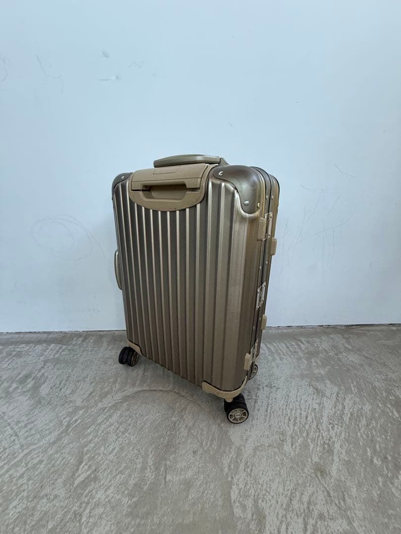 【貴重な4輪タイプ】RIMOWA キャリーケース トパーズ チタニウム　33L