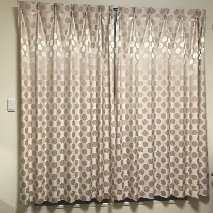 ニトリ オーダーカーテン オーダーメイド ドット 水玉 ゴールドベージュ
