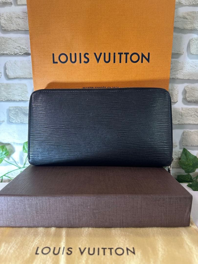 LOUIS VUITTONジッピーオーガナイザー ファスナー長財布