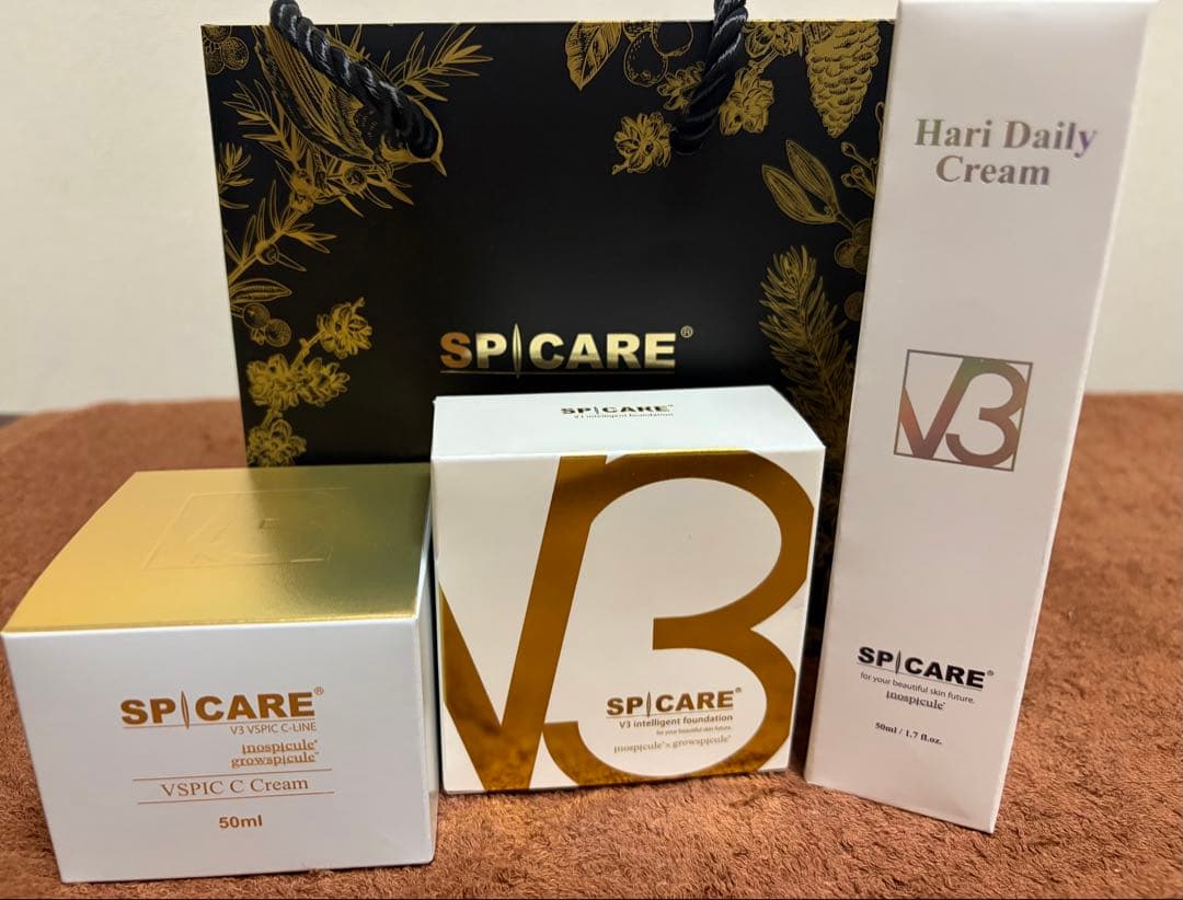 3点31900円相当V3インテリジェントファンデ&HARIクリーム&Cクリーム