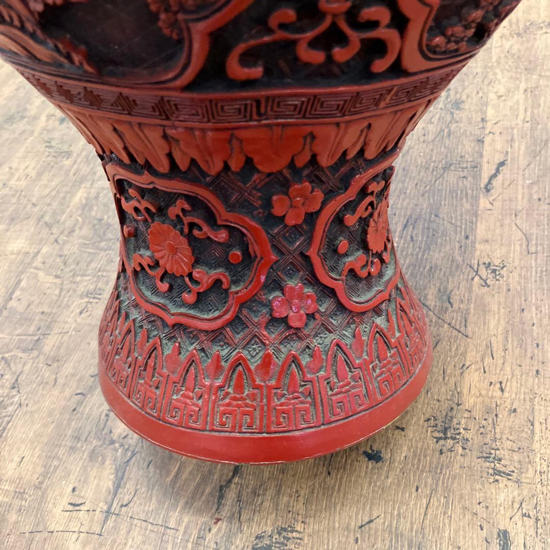 中国美術 彫漆 置物 飾り インテリア オブジェ 壺 花瓶 花入れ 花立て 花生