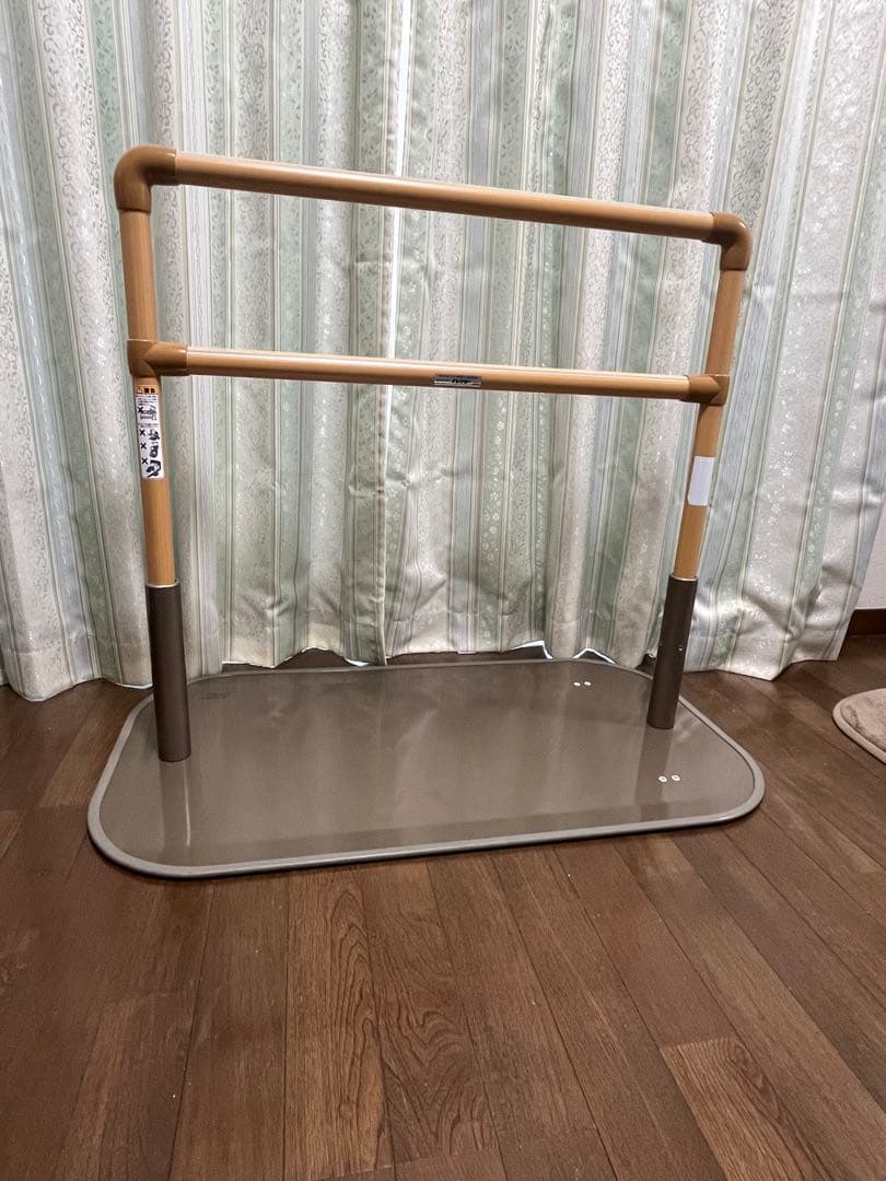 【介護用 中古】置き型手すり たっちあっぷ　CKA-04