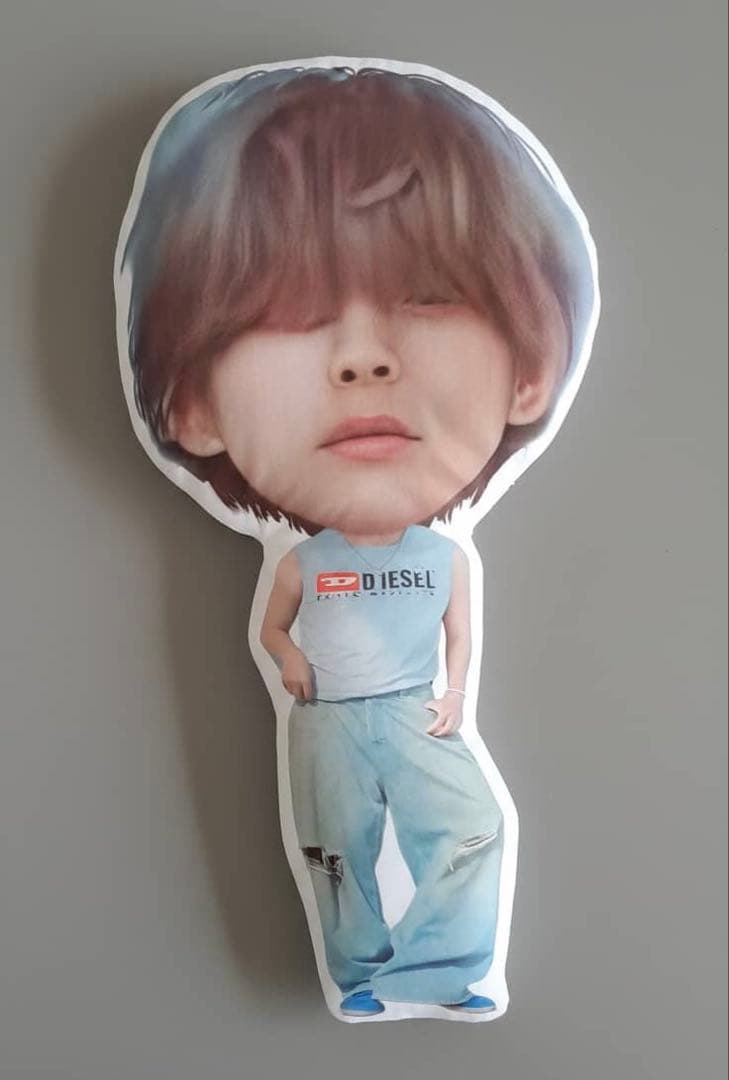 BTS Taehyung テヒョン テテ 2等身クッション 30cm