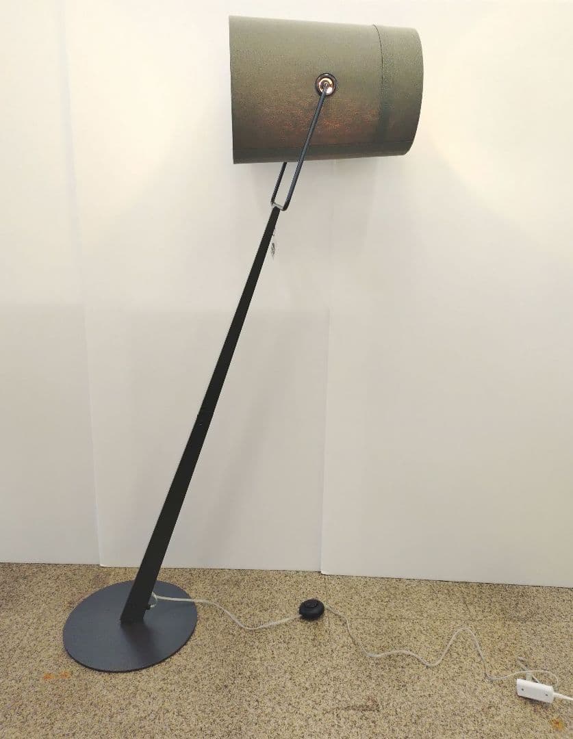 展示未使用品 ディーゼル フォスカリーニ フロアライト DIESEL