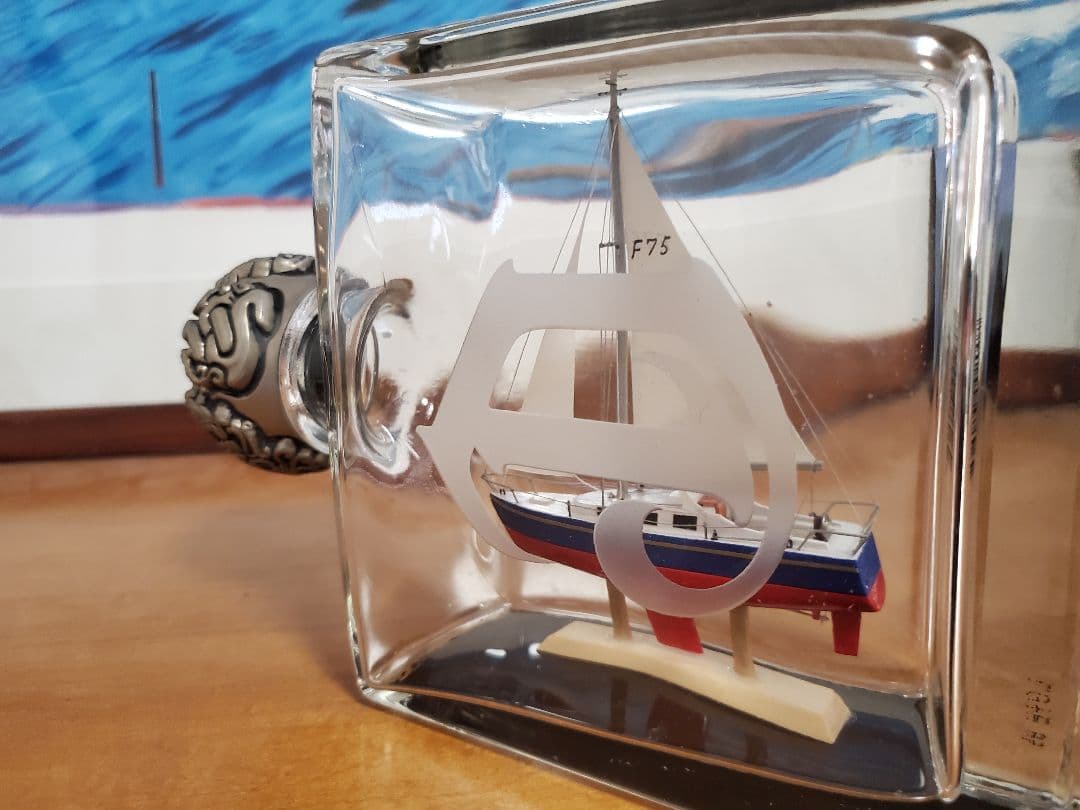 ボトルシップ 完全ハンドメイド　瓶が高価