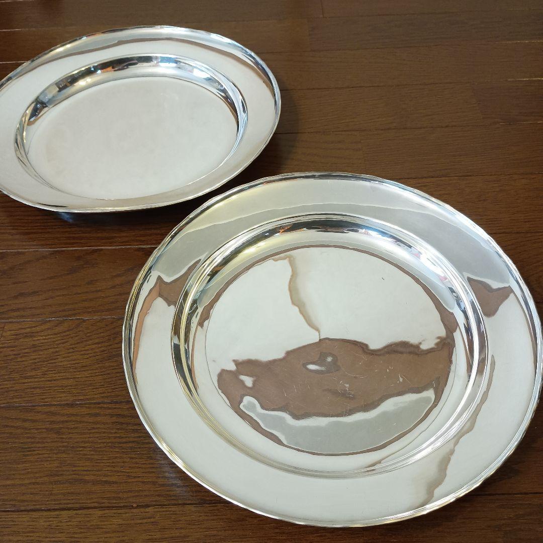 銀製円形盆　 鏡面仕上げ 2枚　木箱入り　直径30.5cm