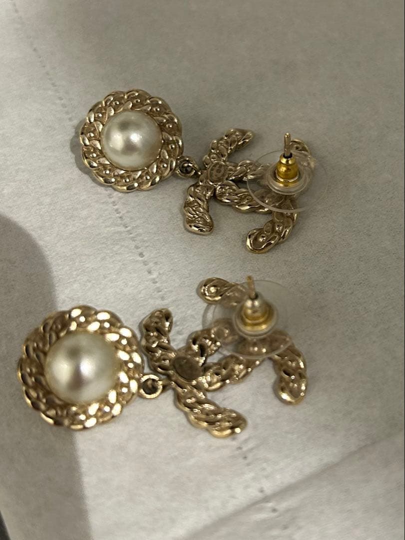 CHANEL ゴールド　パール　ピアス