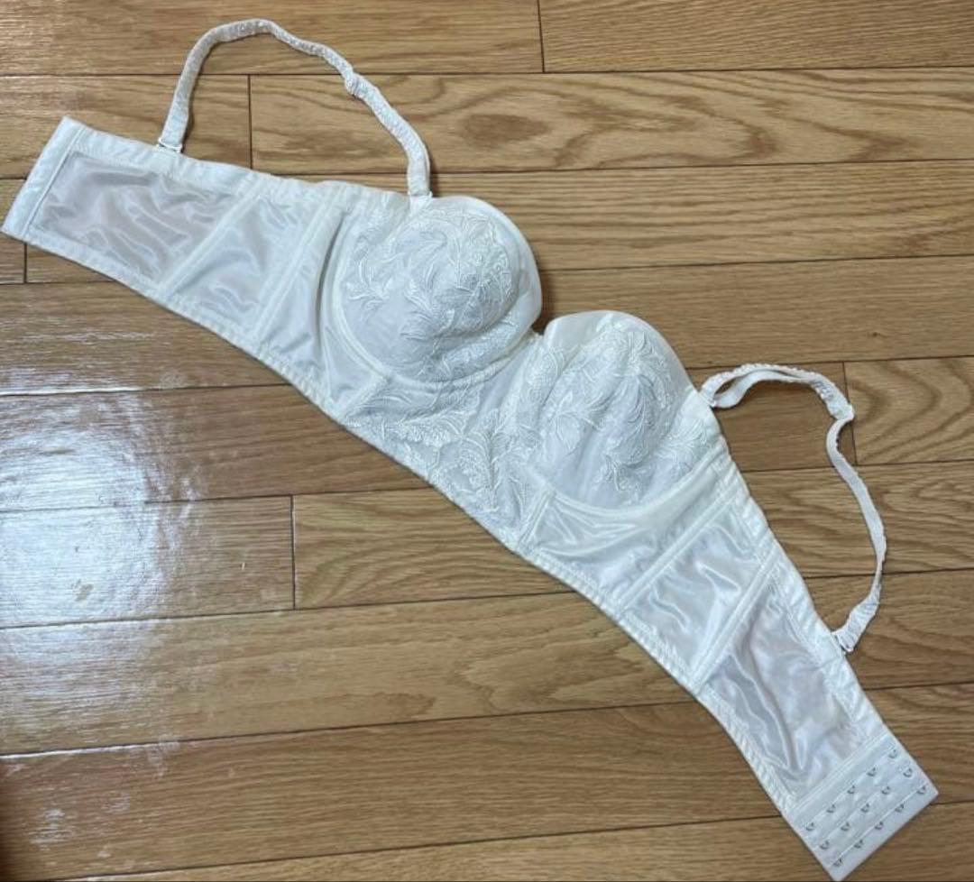 【期間限定お値下】マルコ補正下着　モンマリエ1/2カップブライダルドレスインナー