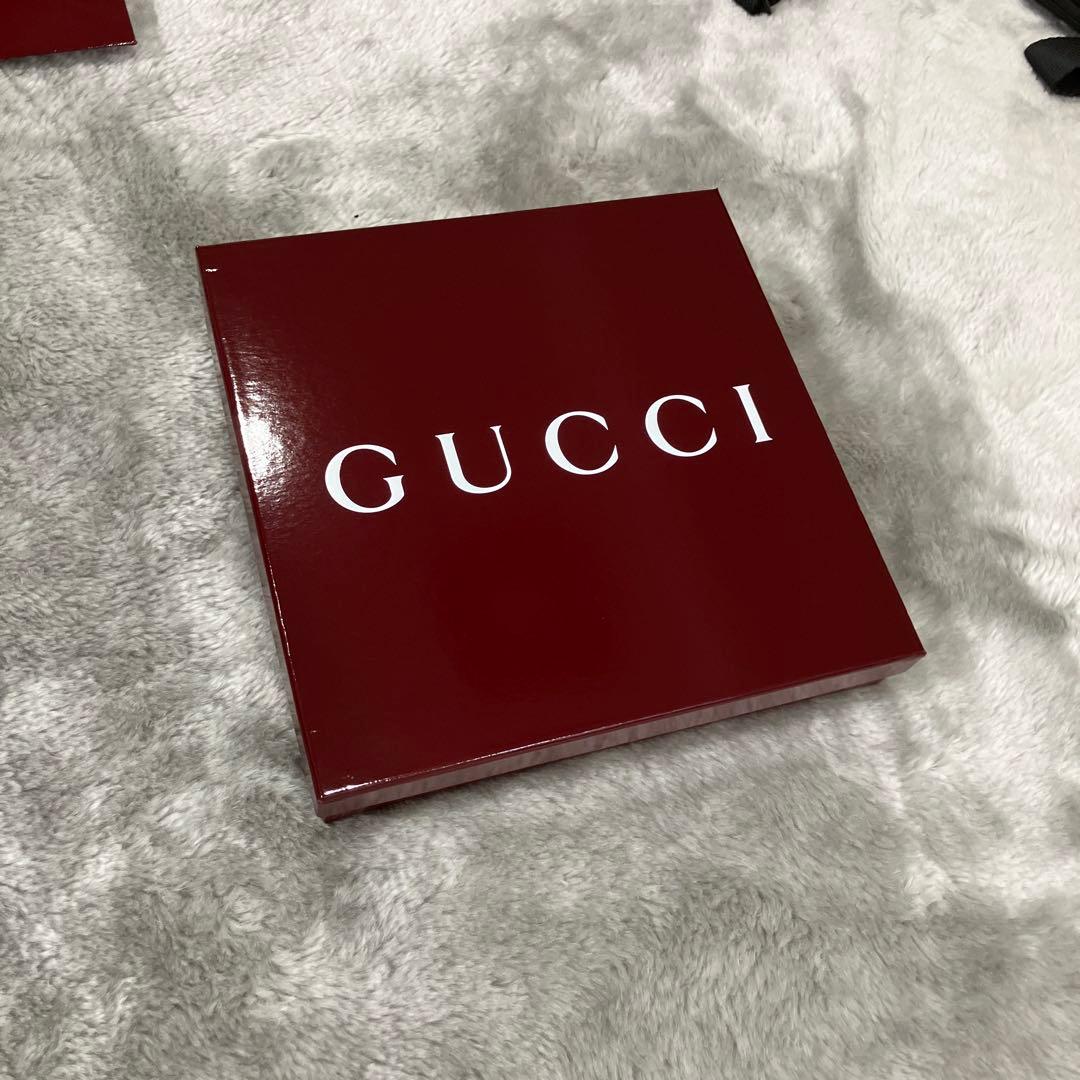 新品未使用 GUCCI グッチ 100% カシミアマフラー イタリア製 タグ付き