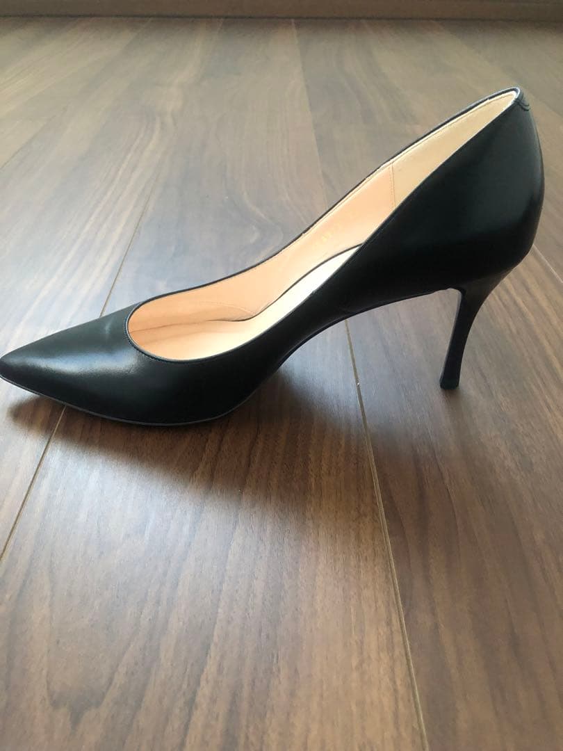 【新品未使用】セブントウェルブ　LovelyWalk ポインテッドトゥパンプス