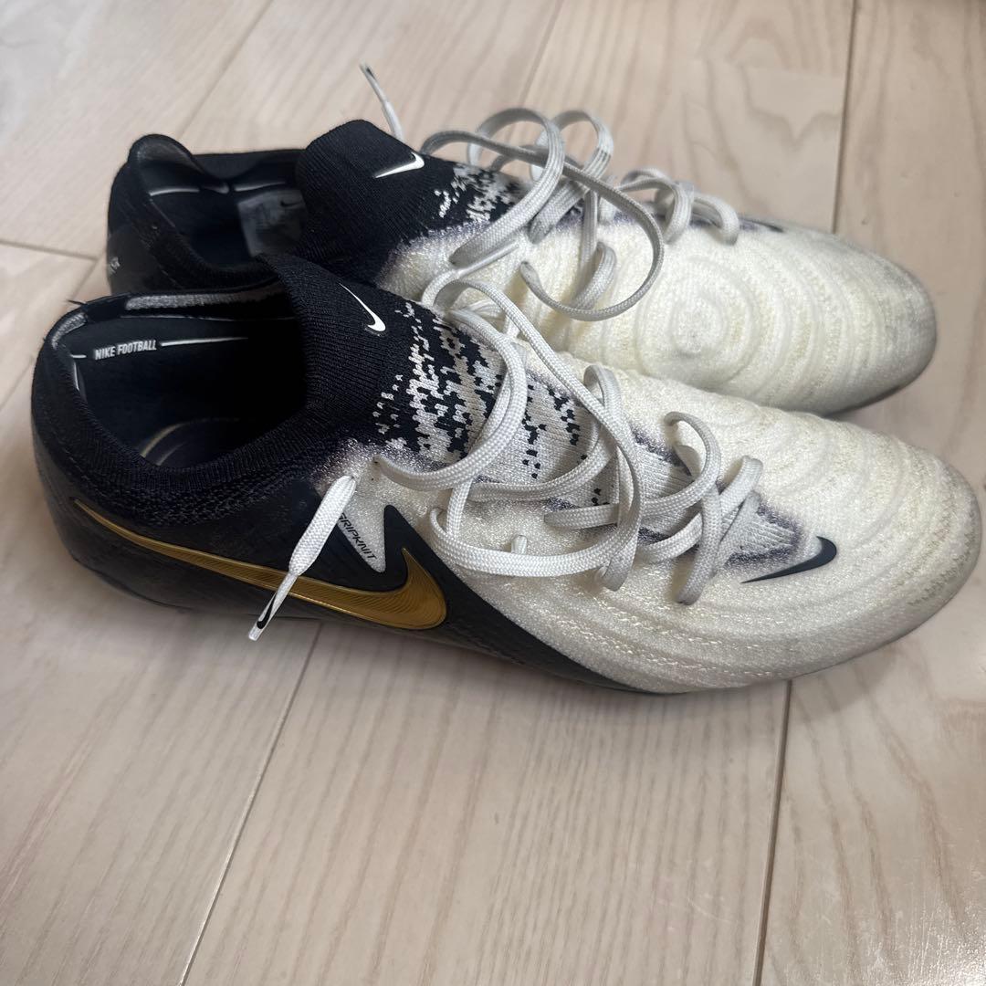 ナイキ ファントムGX FG