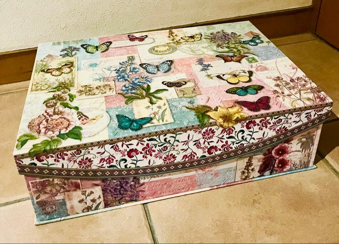 収納ボックス　花更紗