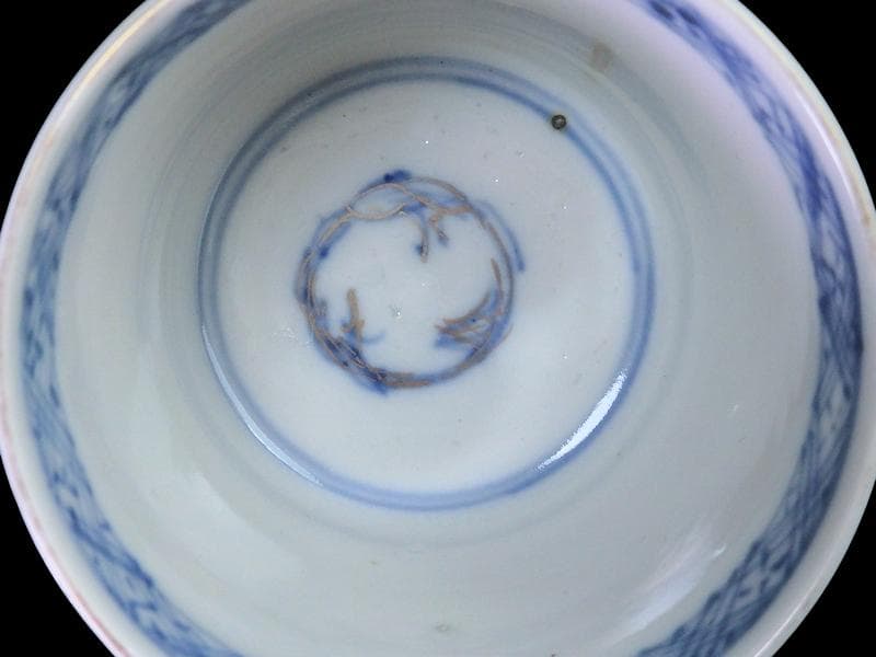 古伊万里　金襴手　双魚に花唐草の図　蕎麦猪口　E221AS-fbvn