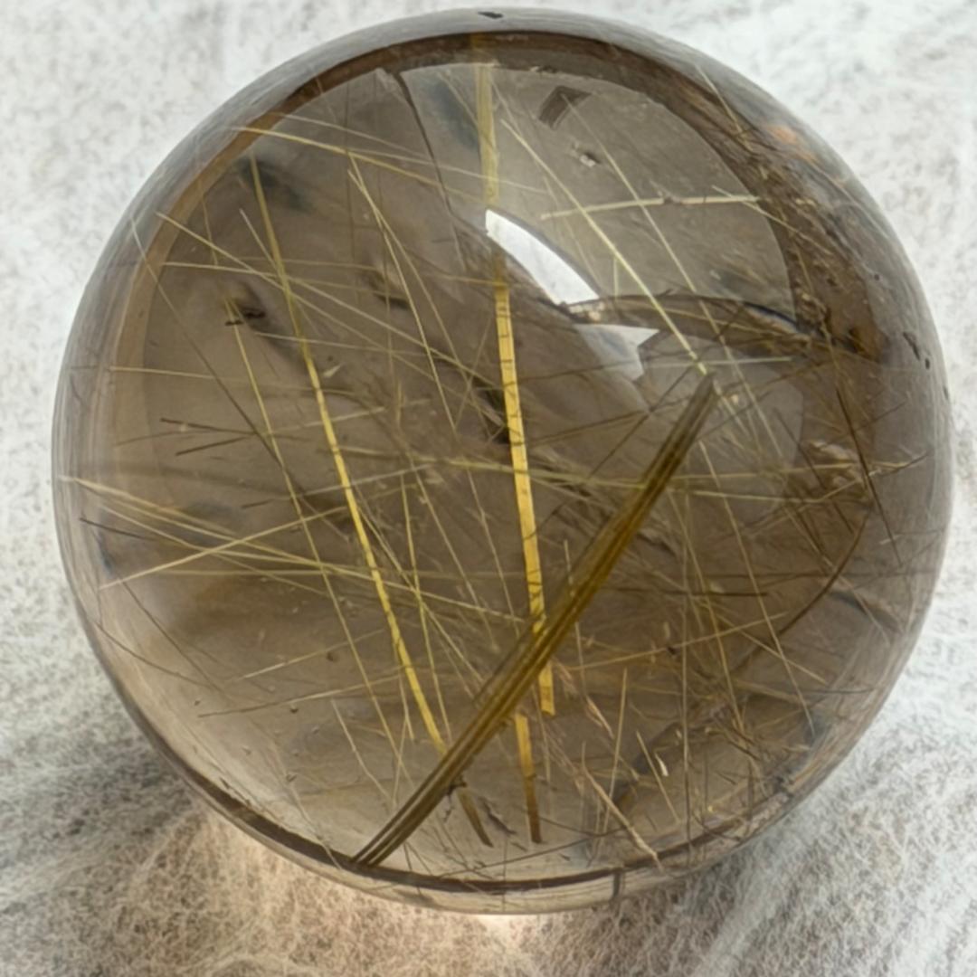 金運アップ（虹入り）◇ゴールドルチルクォーツ◇丸玉　約24㎜