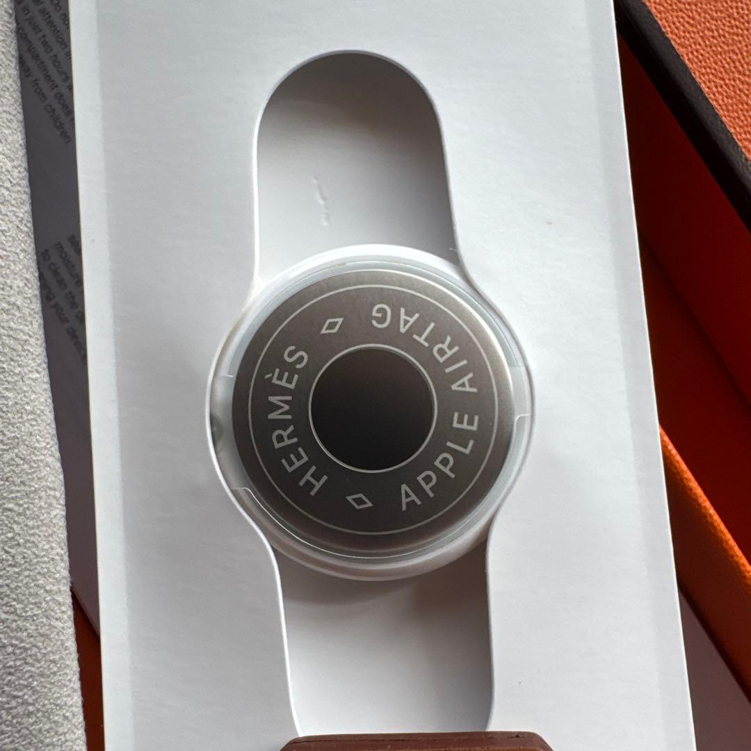 Apple AirTag Hermès レザーキーリング