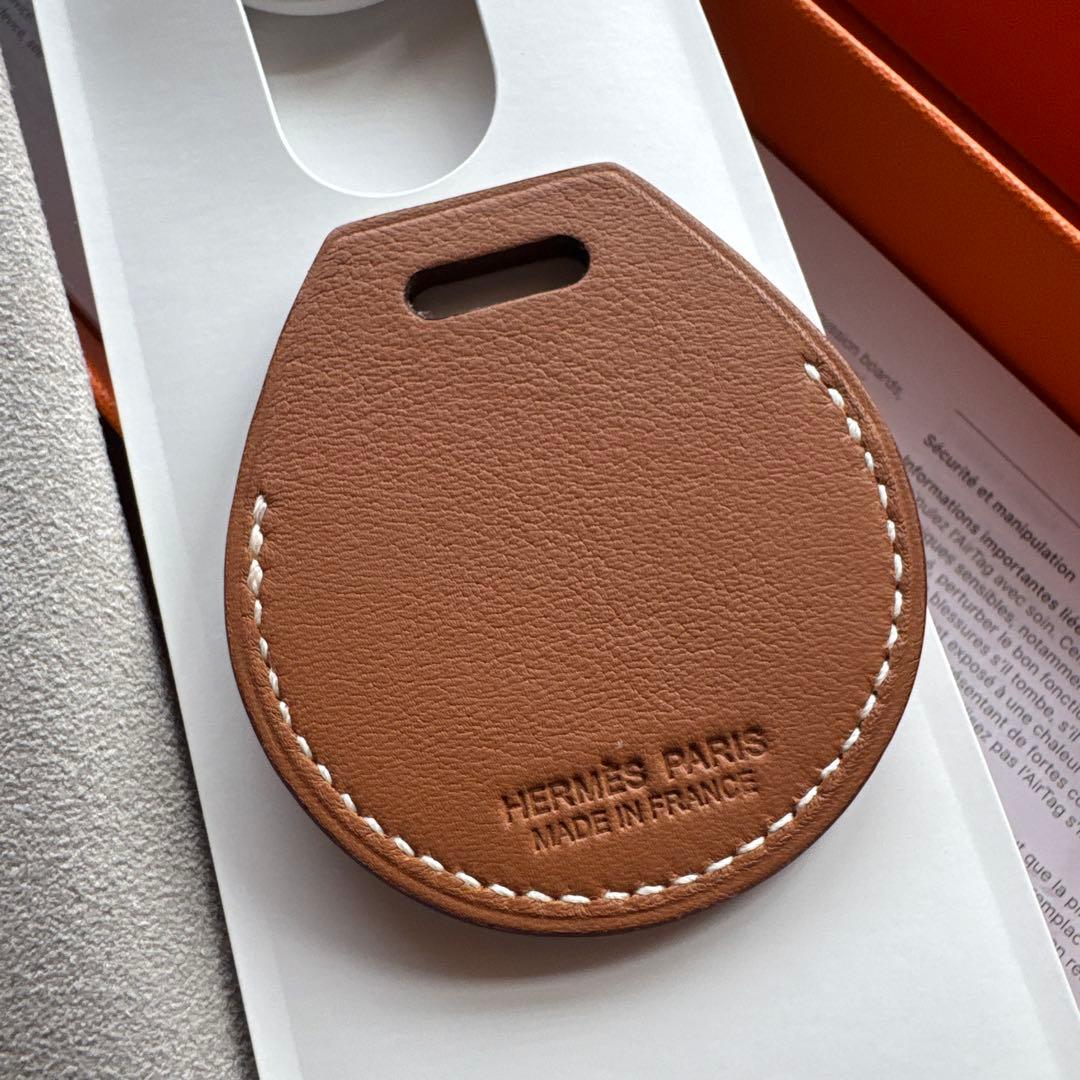 Apple AirTag Hermès レザーキーリング