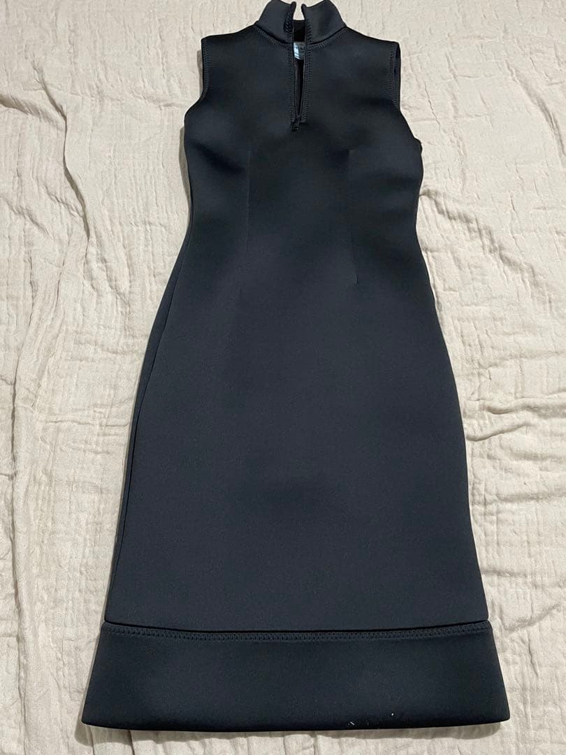 プラダ未使用品ワンピース