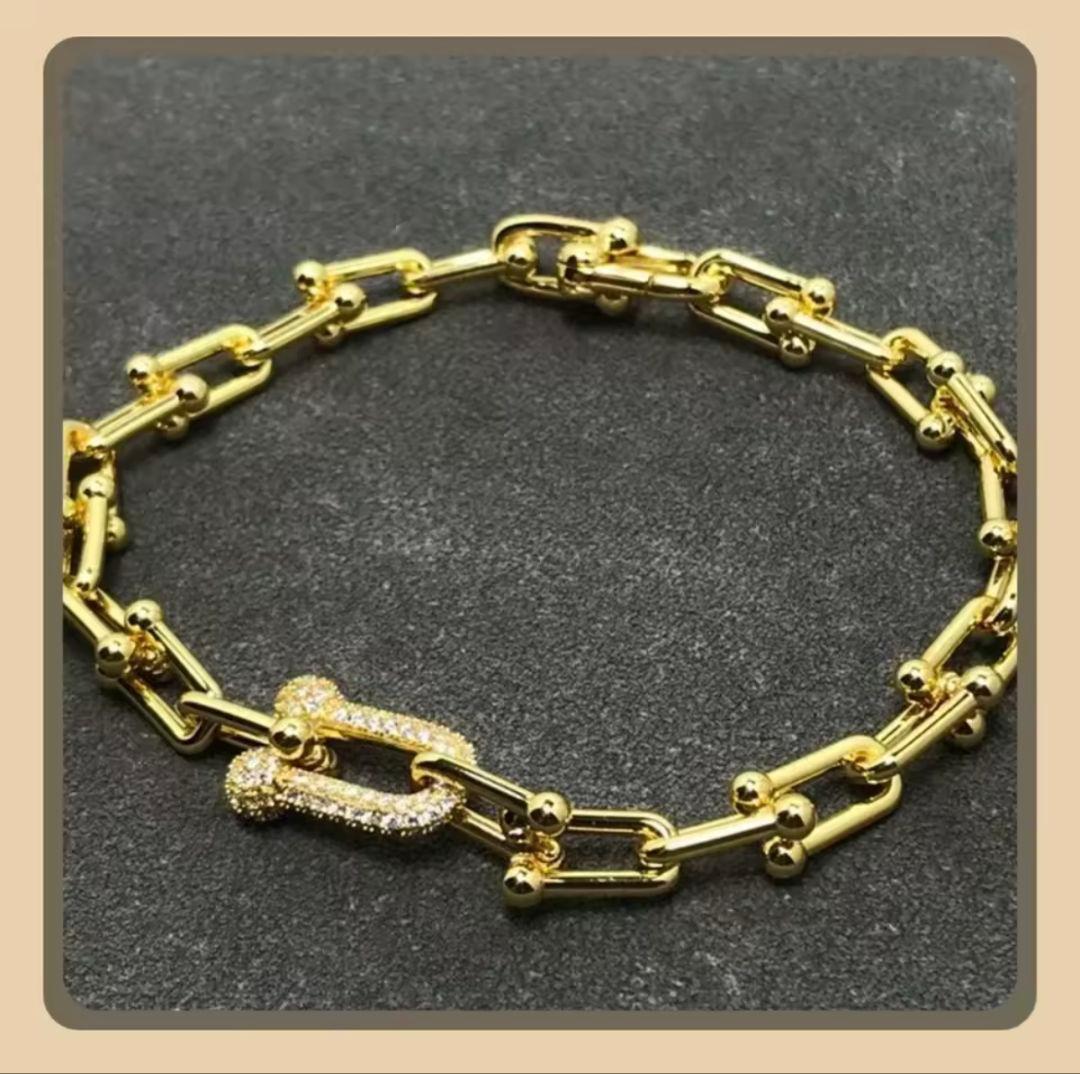 ノンタン　ハードウェアブレスレット　ゴールド、ゴールドリング石あり