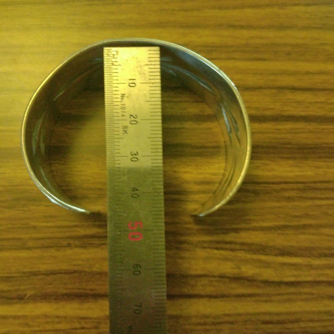 し*ろ様 シルバー エングレーブ バングル 幅約2.5センチ