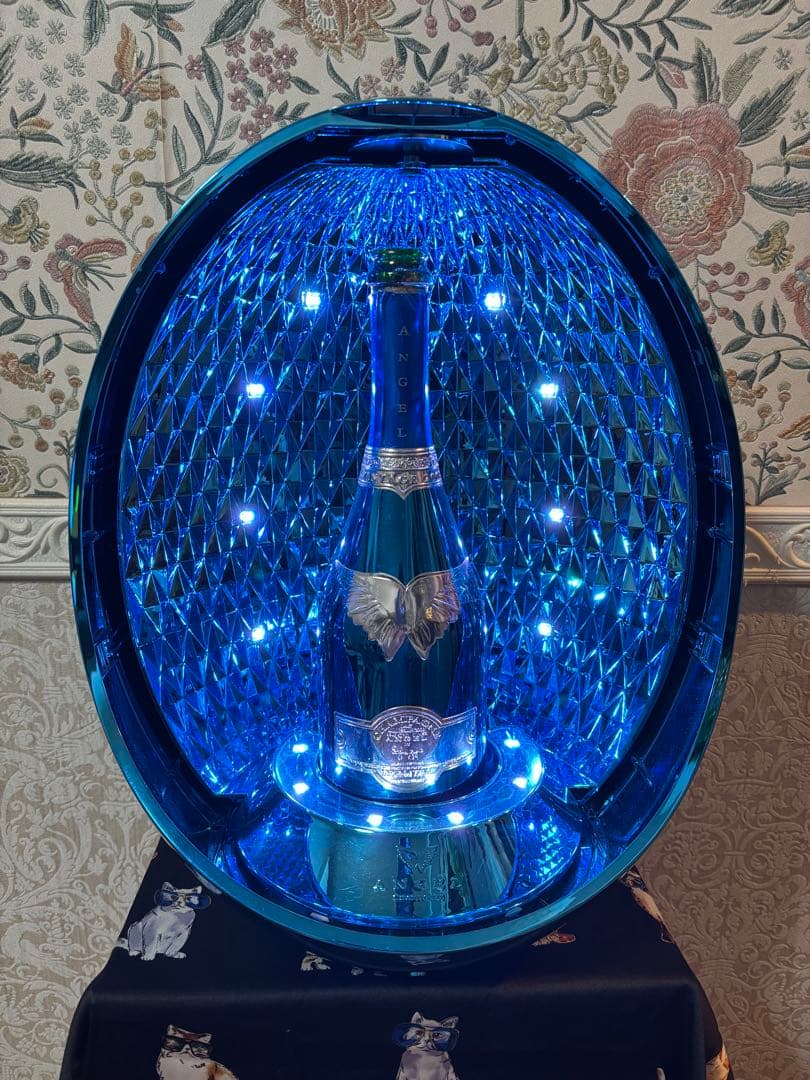 エンジェルエッグ　ヴィンテージ2008ブルー 空ボトル・リモコン付