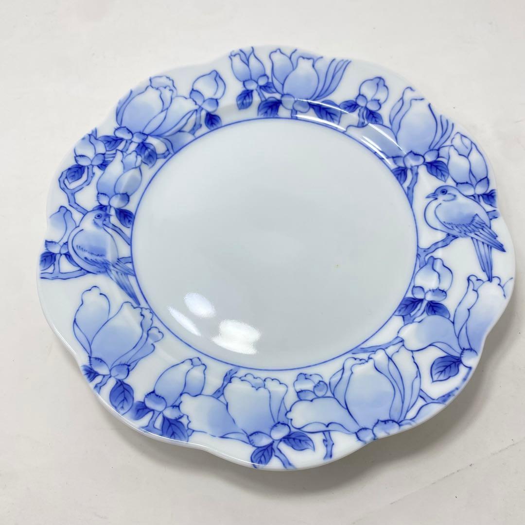 【未使用品】深川製 染付 木蓮 ケーキ皿 直径 約20cm 宮内庁御用達