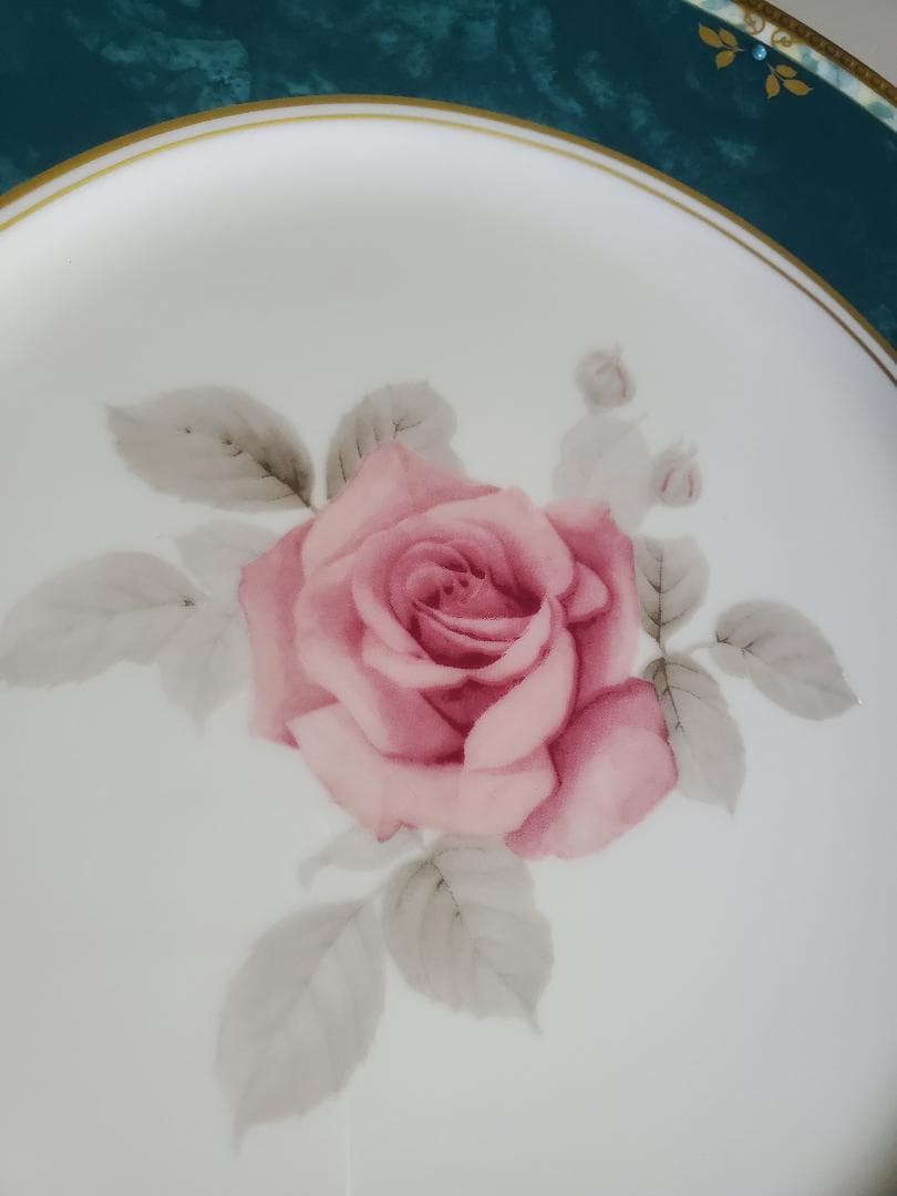 NARUMI CARESS 21cmデザート皿 ３枚セット ナルミ カレス