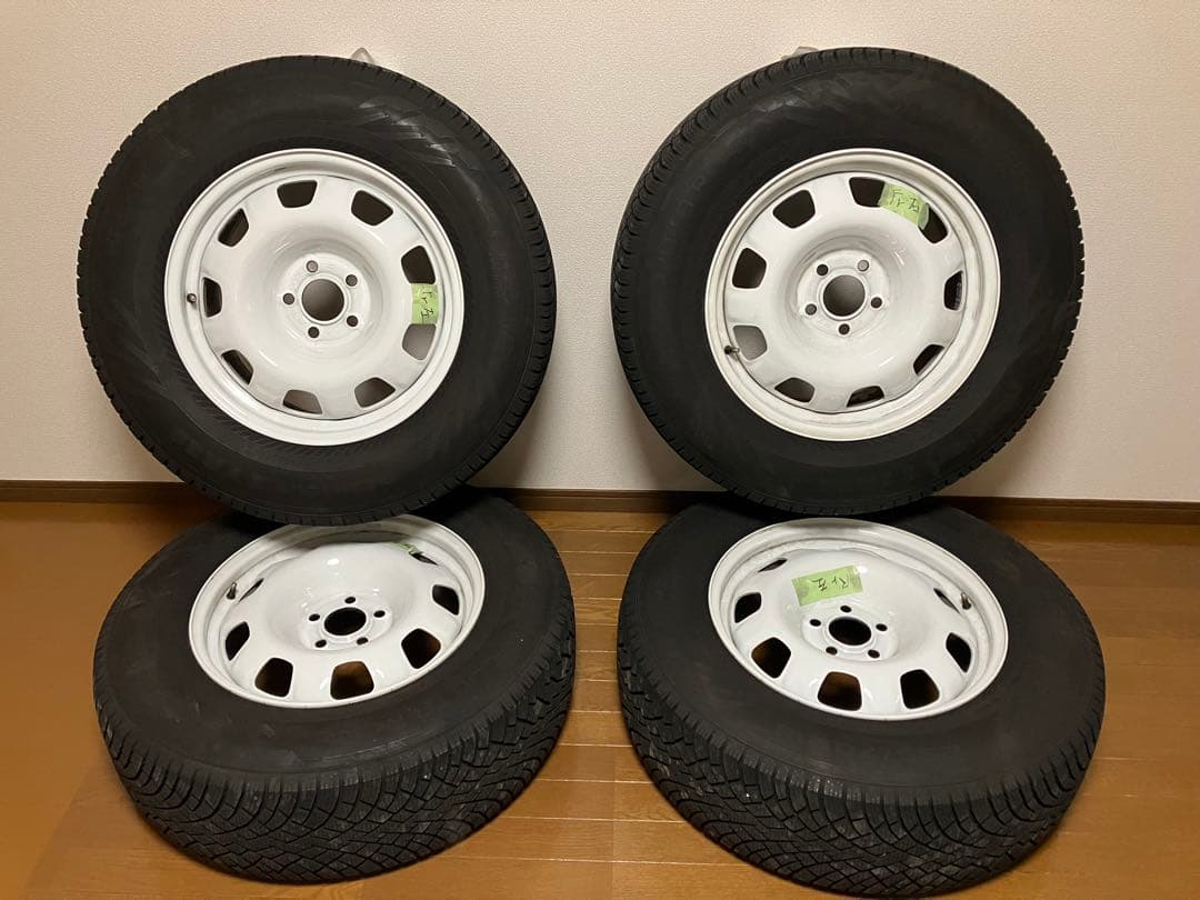 ディフェンダー ホイール スタッドレスタイヤ 4本セット