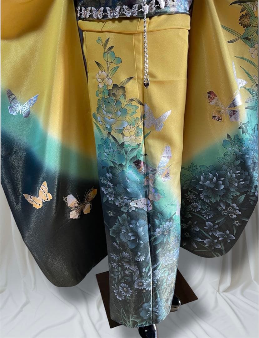 山本寛斎 ファーショール付き イエローグリーン 振袖 フルセット