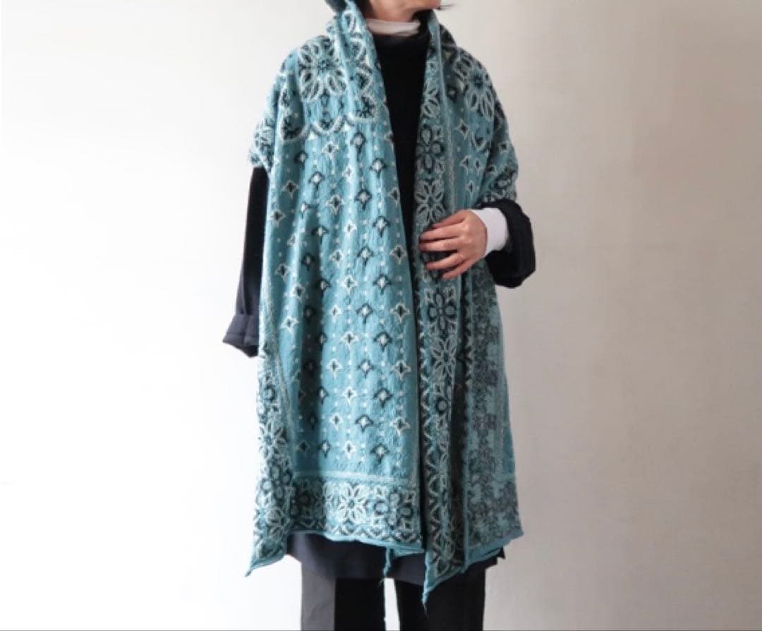 KAPITALウール 縮絨 バンダナ柄マフラー 大判ストール 水色