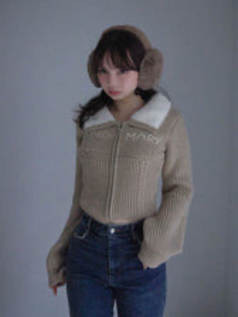 Mary logo zip tops andmary(ベージュ)