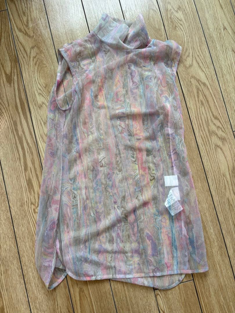 Mame Kurogouchi マーブルトップス